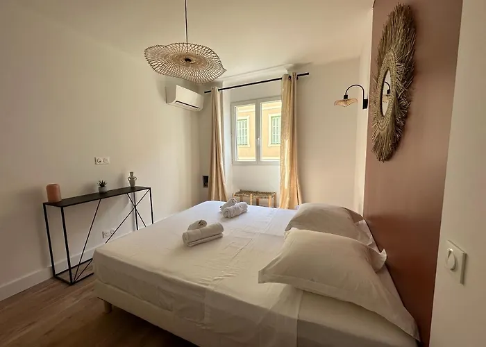 Magnifique T3 Equipe Et Climatise Centre Ajaccio Ideal 4 Personnes